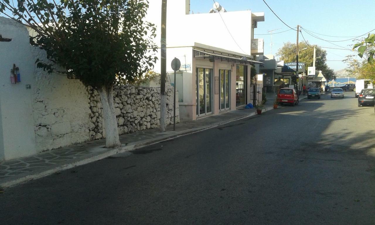 Αmmos Rooms Palaiochora Luaran gambar