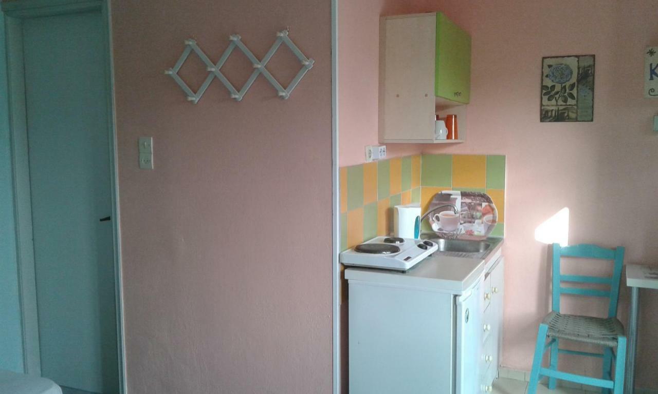 Αmmos Rooms Palaiochora Luaran gambar