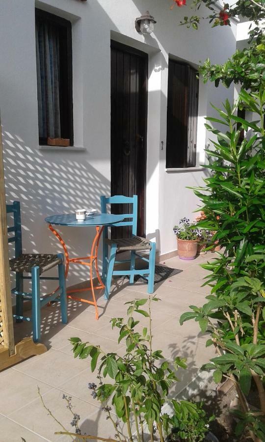Αmmos Rooms Palaiochora Luaran gambar
